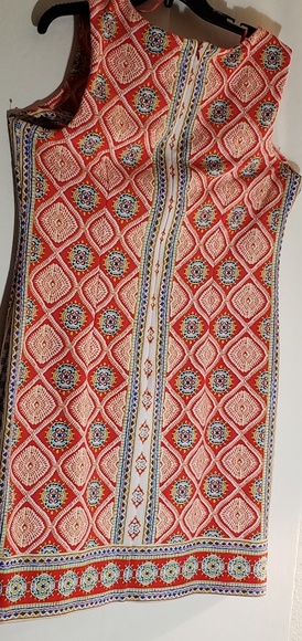 Dress - Picture 2 of 2